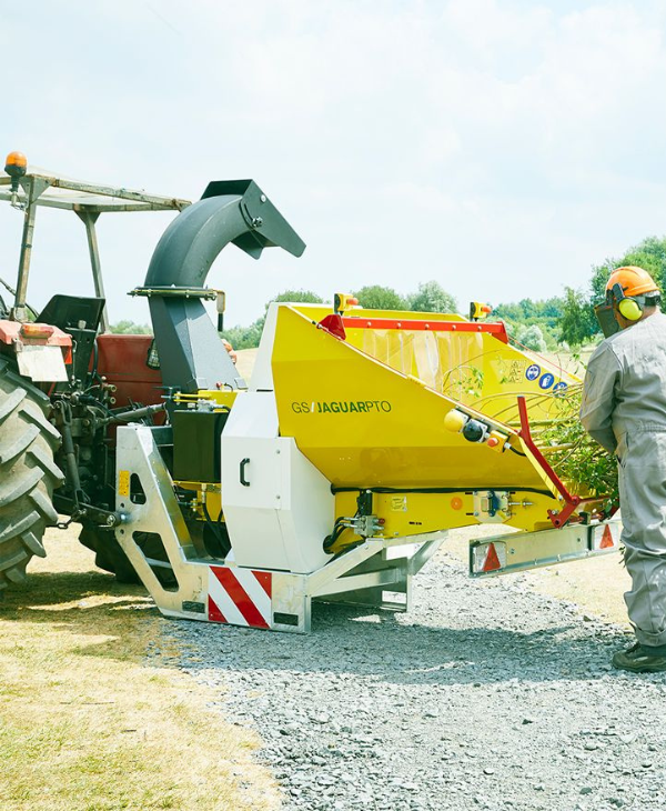 Trituradora de ramas para tractor Agarín