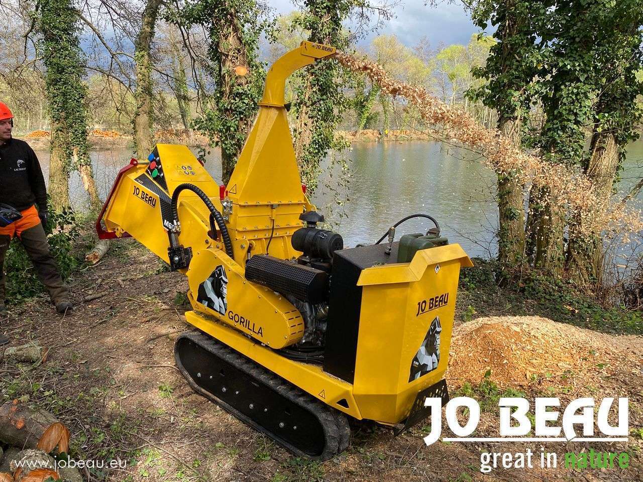 Trituradora para ramas Autopropulsada y Autoportante sobre orugas JO BEAU modelo M600 GORILLA - Imagen 6